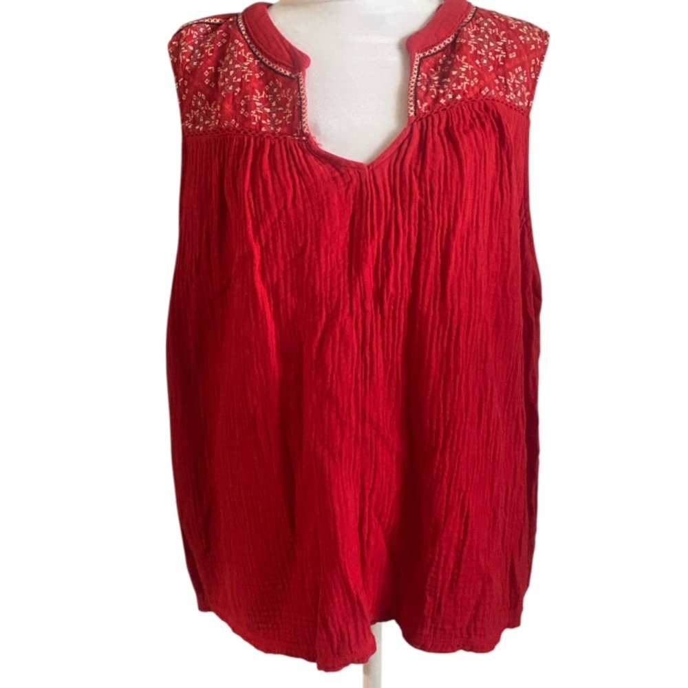Knox Rose size XXL red top